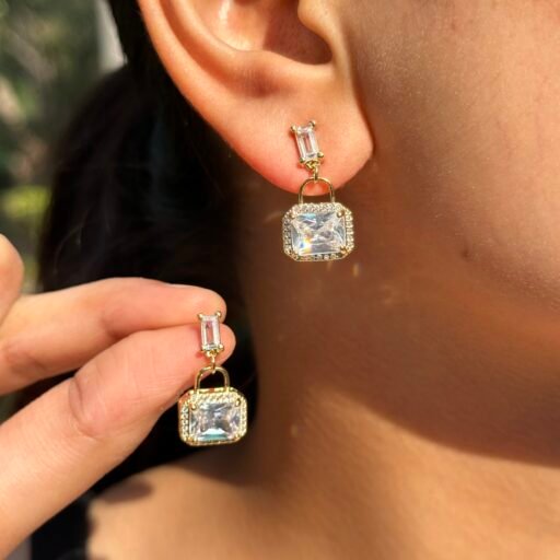 Geometric Baguette & Square Halo Lock