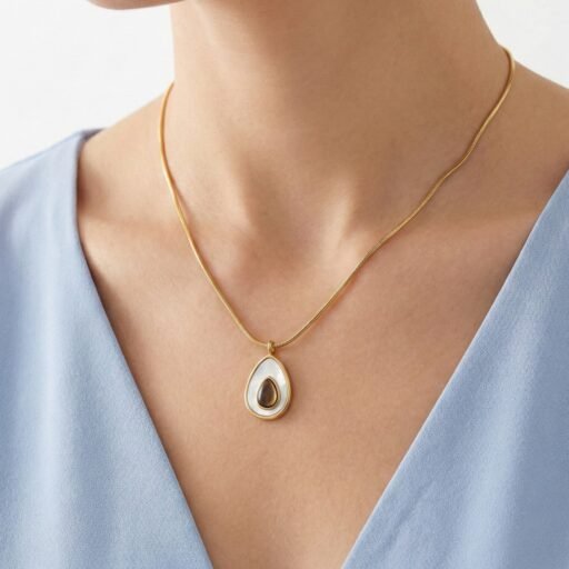Luxury Teardrop Anti-Tarnish Pendant