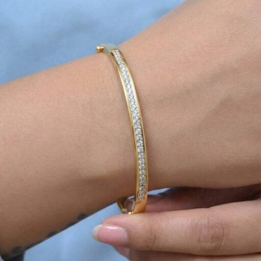 Elegant Gold-Plated CZ Stone Bangle